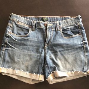 JCrew SIZE 4 ROLLED CUTOFF DENIM SHORTS